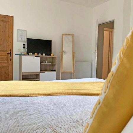 Les Tables Aux Vaches Raviege Hotel La Salvetat-sur-Agout Exterior foto