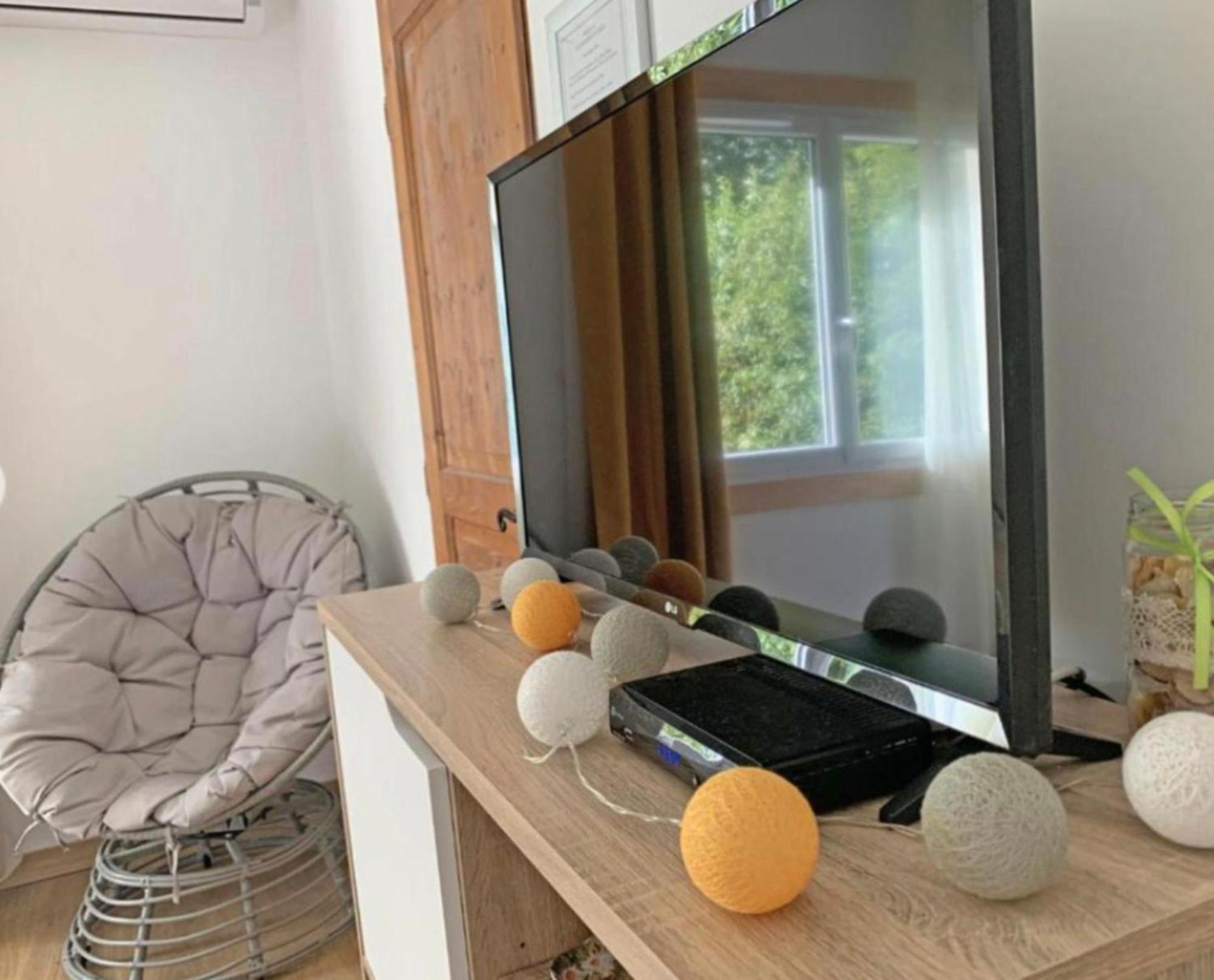 Les Tables Aux Vaches Raviege Hotel La Salvetat-sur-Agout Exterior foto